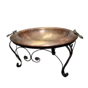 Braseiro em cobre com suporte em ferro forjado