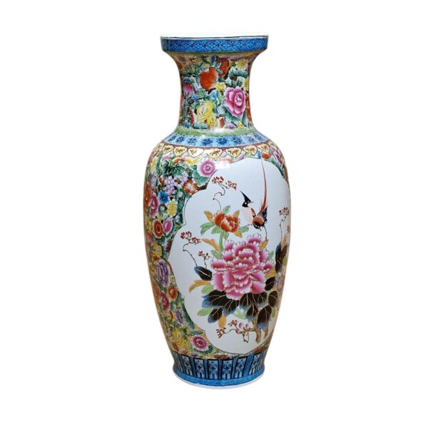 Vaso chinês em porcelana com decoração floral e aves