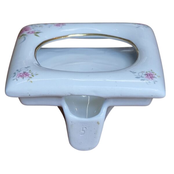Moldura decorativa em porcelana Bone China Taiwan Style com motivo floral