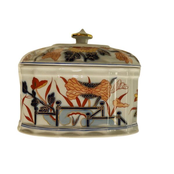 Caixa “Diogo” – Coleção Imari – Vista Alegre – Porcelana pintada à mão com ouro – 1980