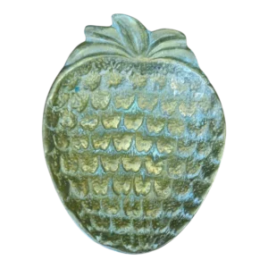 Prato Decorativo em Latão em Forma de Morango