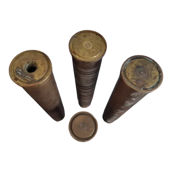 Conjunto de 4 Cápsulas de Cartucho Antigas em Latão