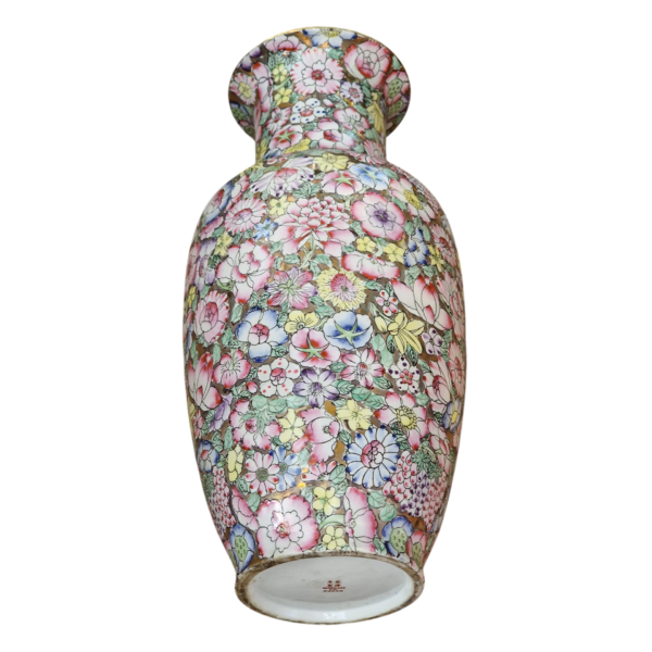 Jarrão em Porcelana de Macau Famille Rose Mil Flores com Pintura em Relevo - 46,5 cm