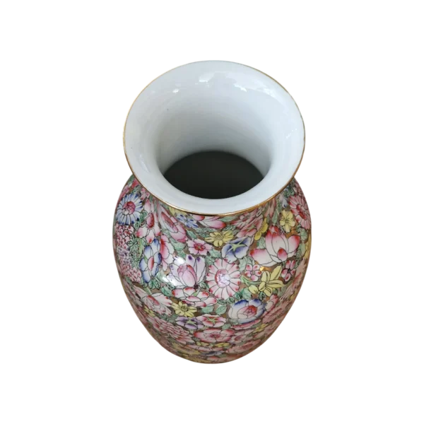 Jarrão em Porcelana de Macau Famille Rose Mil Flores com Pintura em Relevo - 46,5 cm
